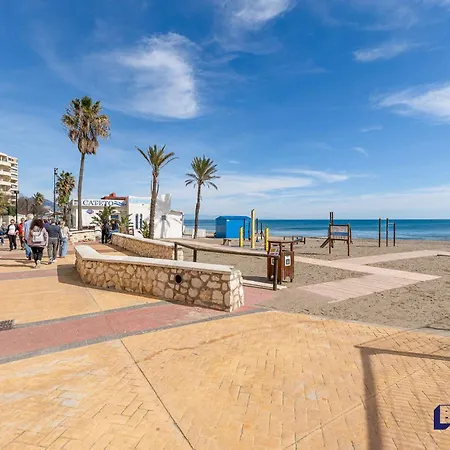 Beachfront 2br W Seaviews By Better Bookings Apartmán