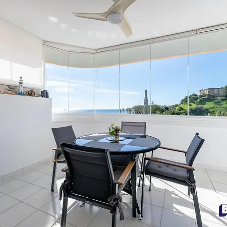 Beachfront 2br W Seaviews By Better Bookings Apartmán *